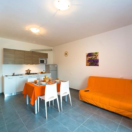 Residence Galleria Gran Mado Caorle Eksteriør billede